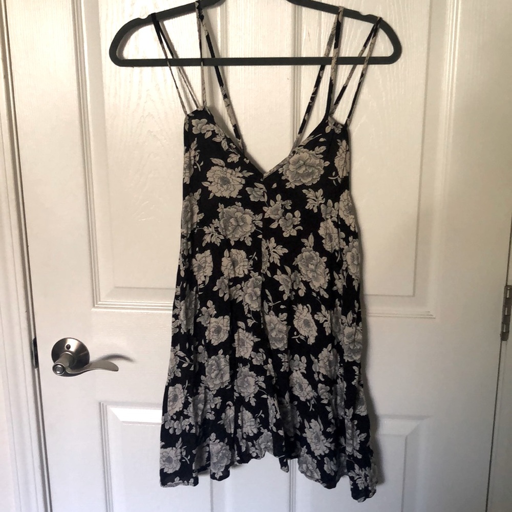 Brandy Melville Floral Print